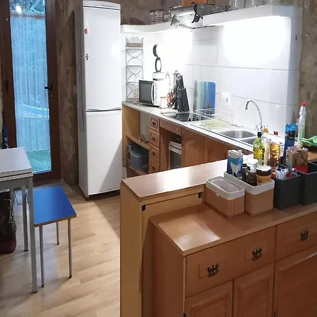 In Catalonia Near Cala Pedrosa Tatil Evi