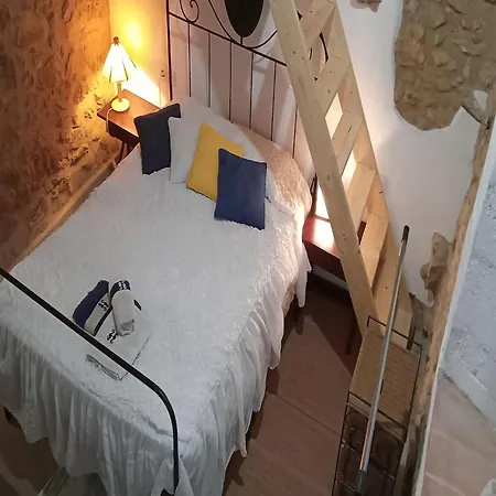 In Catalonia Near Cala Pedrosa Casa de Férias *