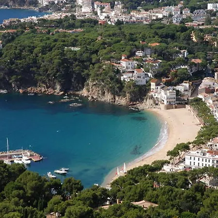 In Catalonia Near Cala Pedrosa Жерона