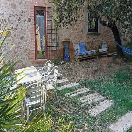 In Catalonia Near Cala Pedrosa Ferienhaus Gerona