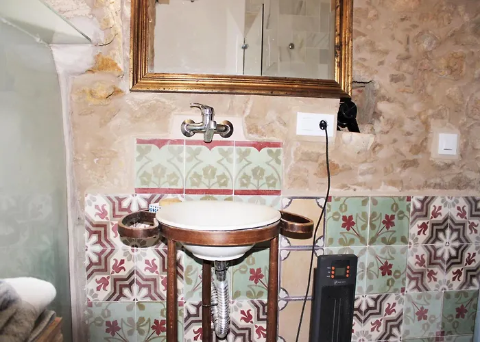 In Catalonia Near Cala Pedrosa Σπίτι διακοπών *